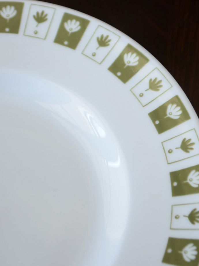 スージークーパーのアンティーク陶磁器