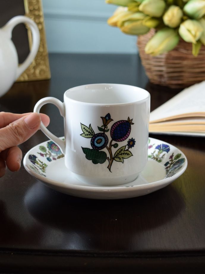 イギリスのカップ&ソーサー