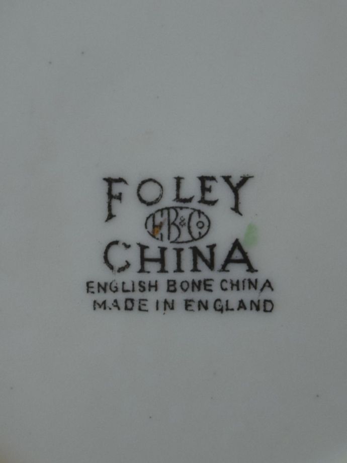 フォーリーチャイナのバックスタンプ