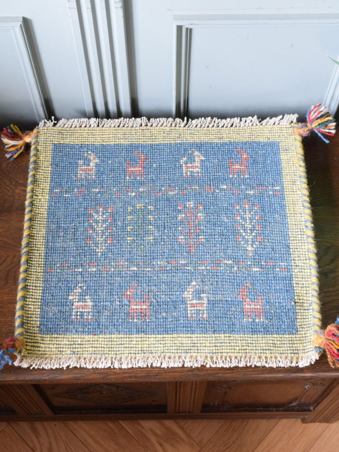 ギャッベの裏面