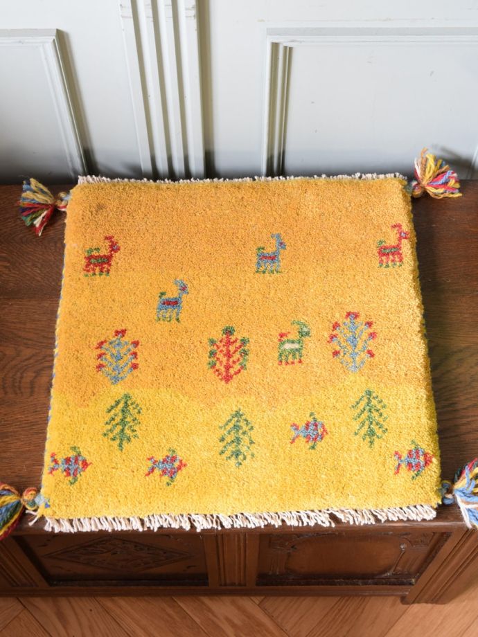 座布団サイズのギャッベ