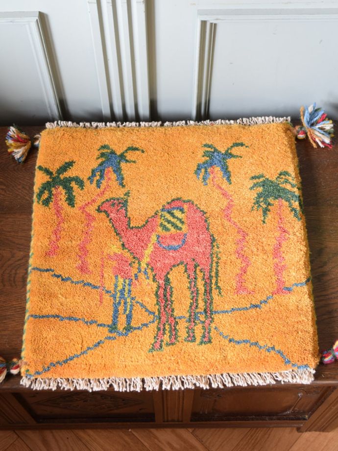 座布団サイズのギャッベ