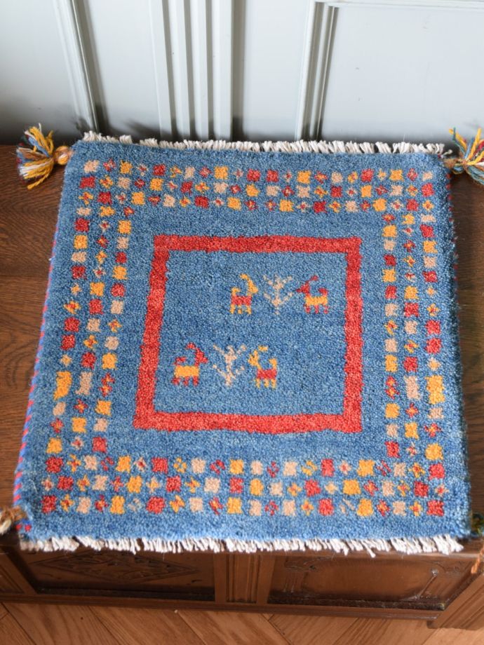 座布団サイズのギャッベ