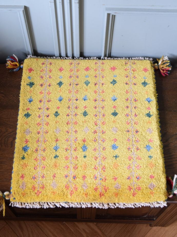 座布団サイズのギャッベ