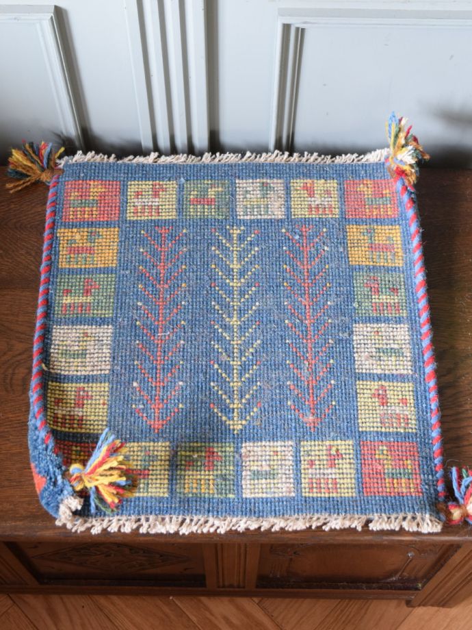 ギャッベの裏面