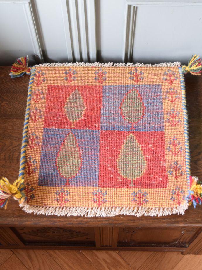 ギャッベの裏面