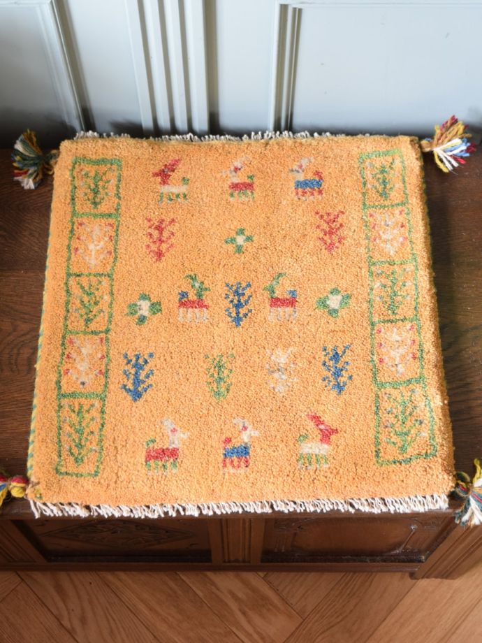 座布団サイズのギャッベ