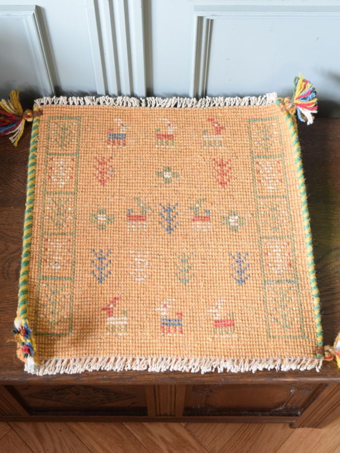 ギャッベの裏面