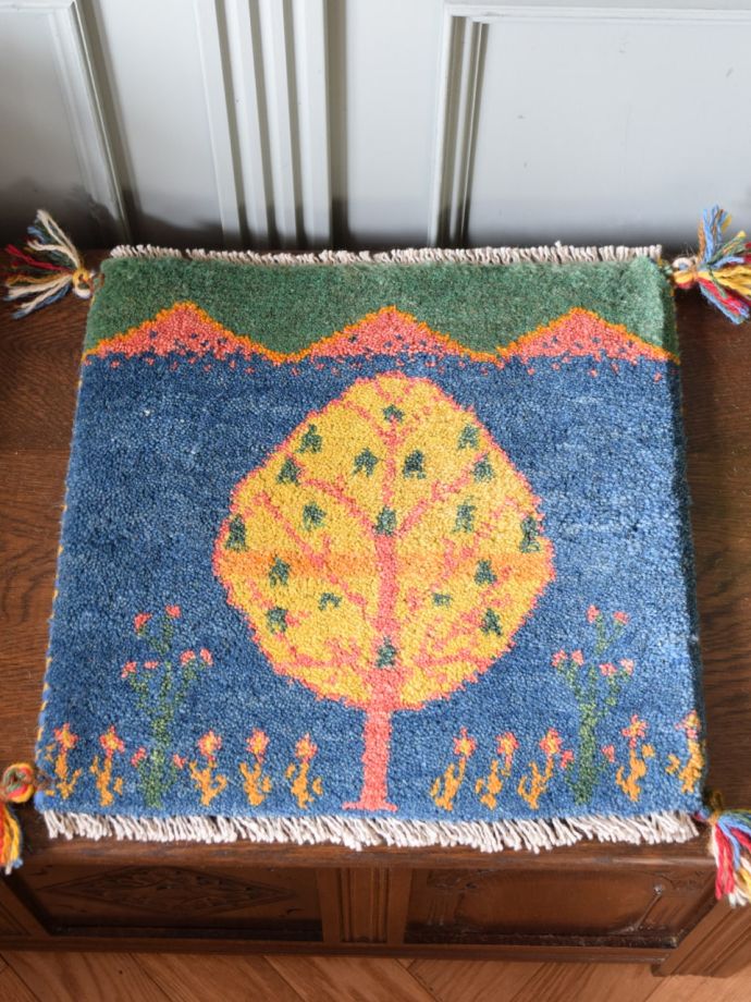 座布団サイズのギャッベ