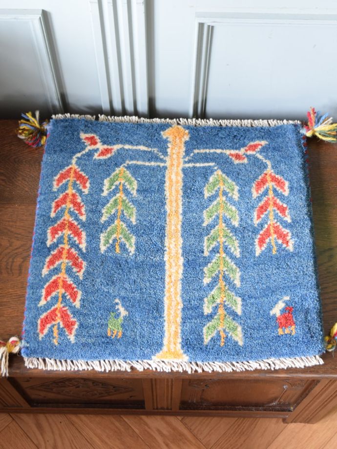 座布団サイズのギャッベ