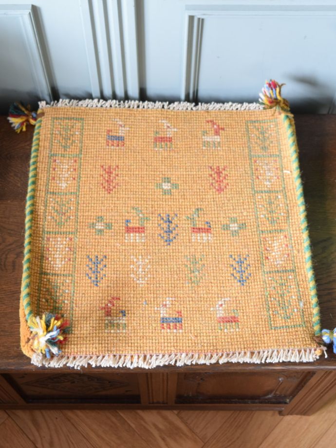 ギャッベの裏面