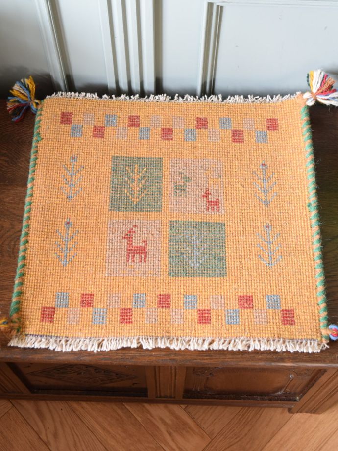 ギャッベの裏面