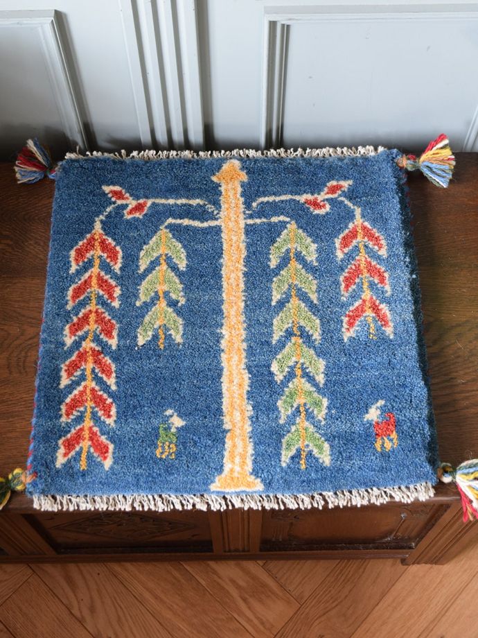 座布団サイズのギャッベ