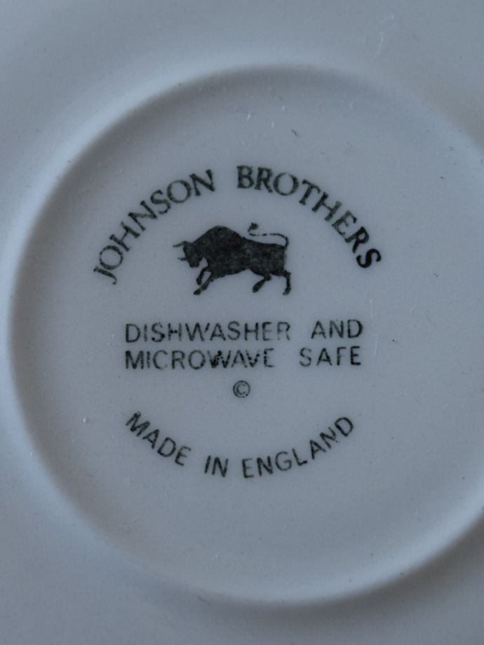 ジョンソン・ブラザーズのバックスタンプ