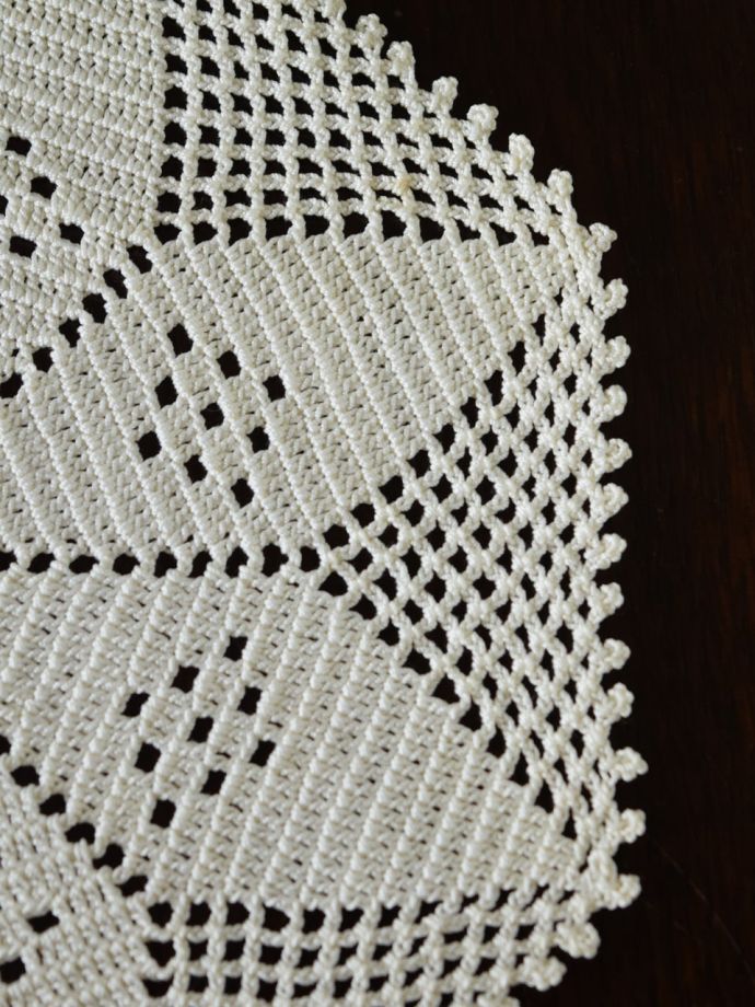 アンティークのドイリー