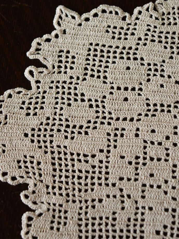 アンティークのドイリー