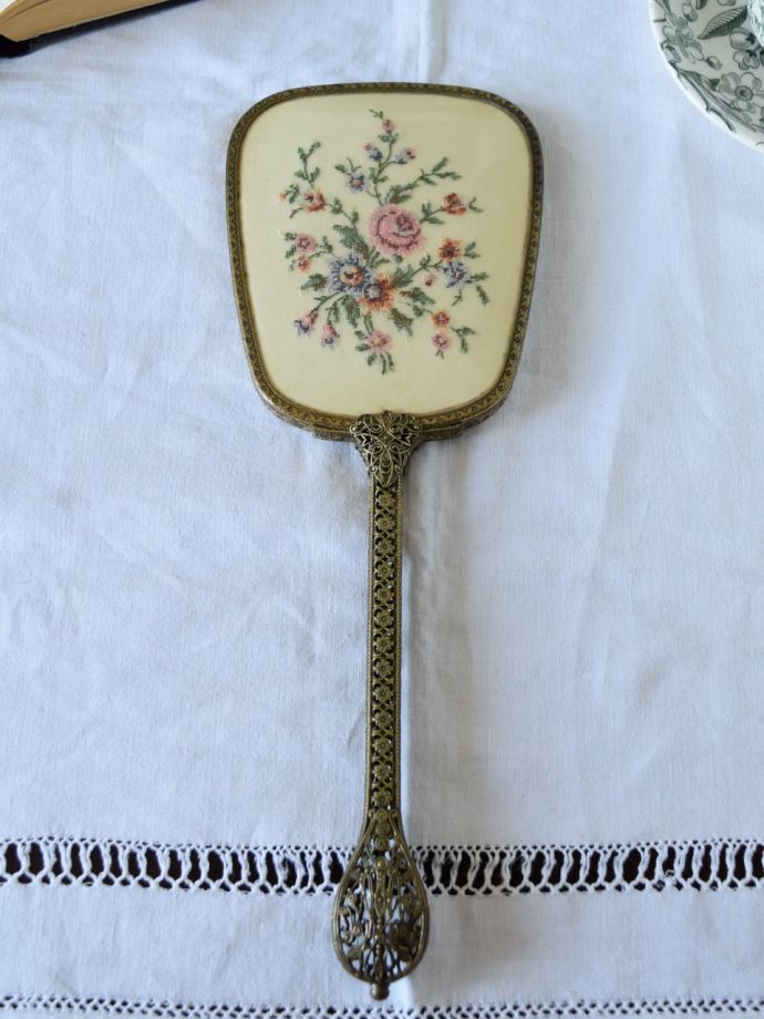 アンティークの手鏡