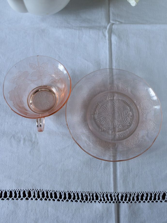 アンティークのおしゃれな食器