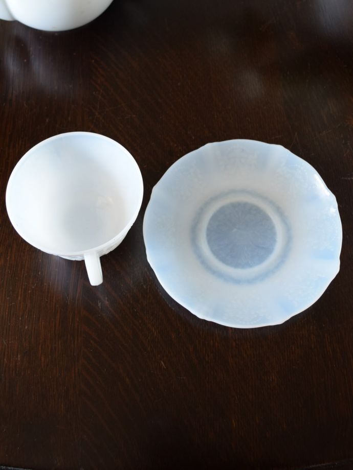 アンティークのおしゃれな食器