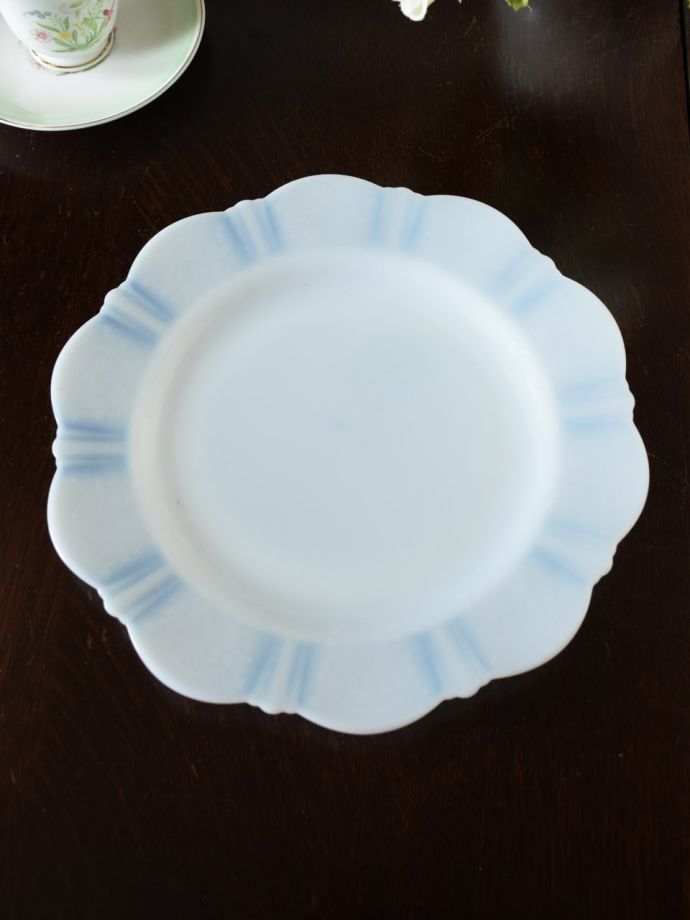 アンティークのおしゃれな食器