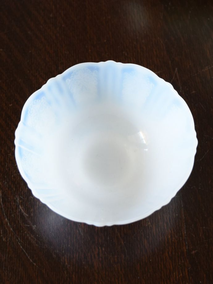 アンティークのおしゃれな食器