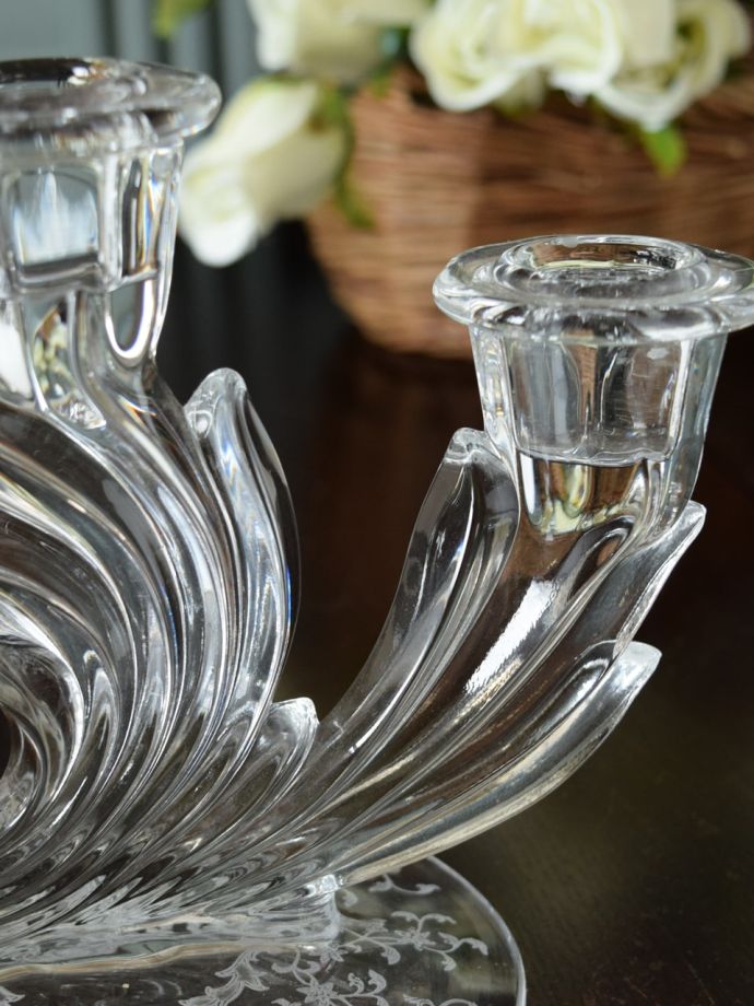 アンティークガラスのキャンドルスタンド