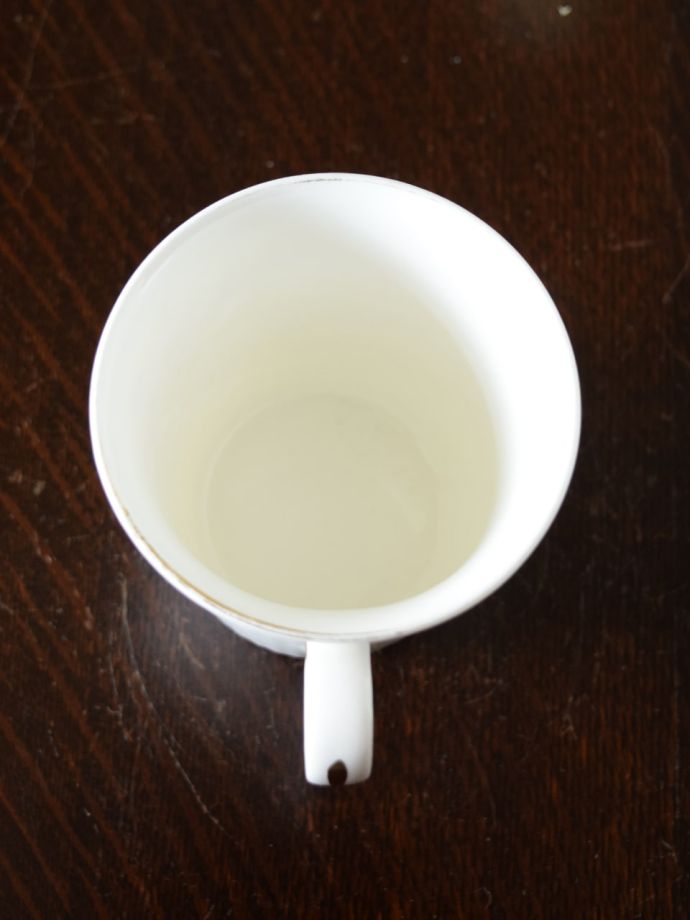 英国アンティークのおしゃれな食器