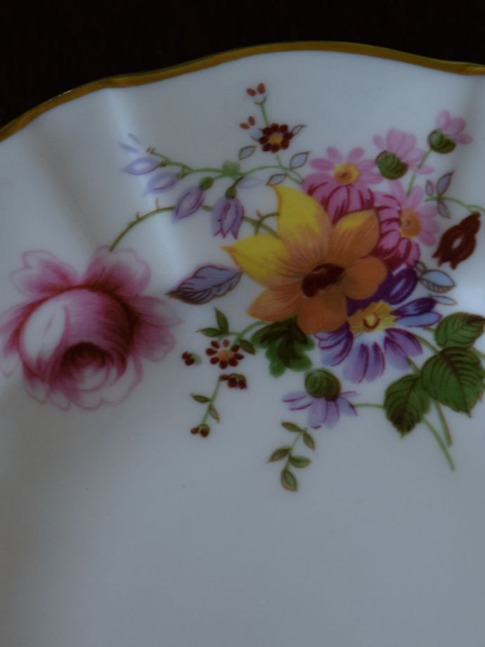 ロイヤルクラウンダービーの「ポジー」