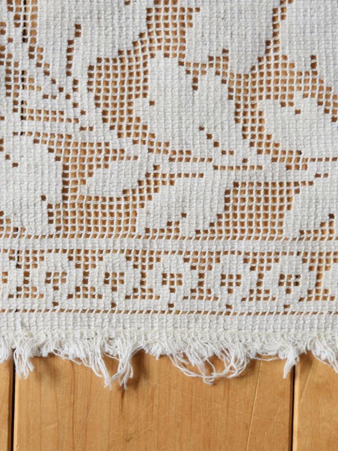 ほつれがあるのでSALE価格です