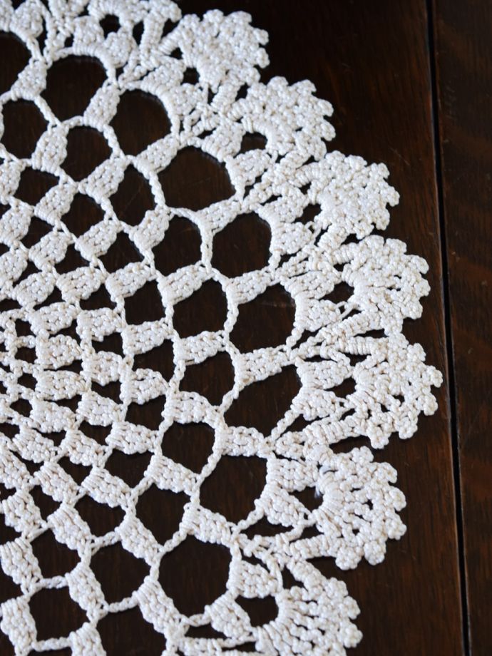 アンティークのドイリー