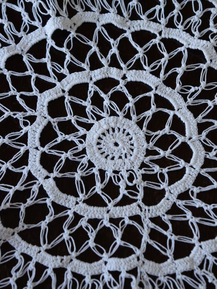 フランスで見つけたアンティーク雑貨、細かい網目が美しいおしゃれな