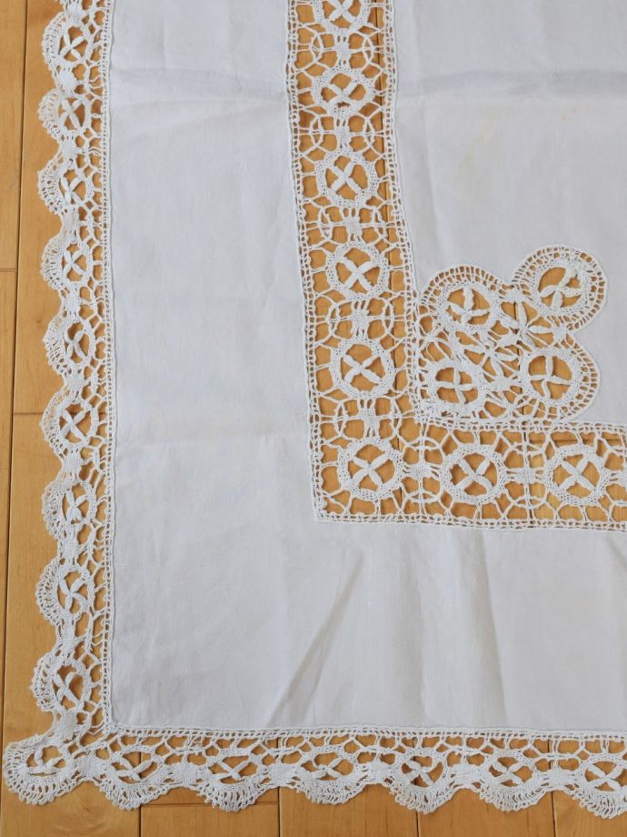 布のアンティーク雑貨