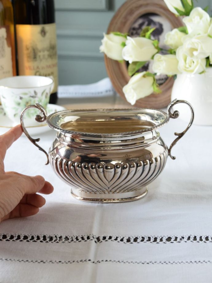 英国アンティークの銀製品