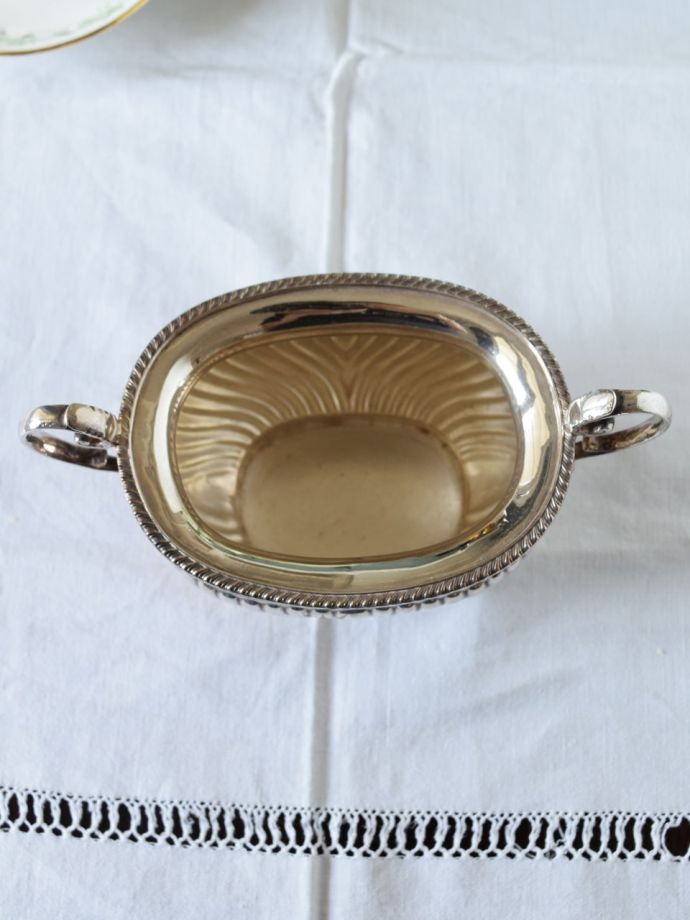 イギリスのシルバープレート