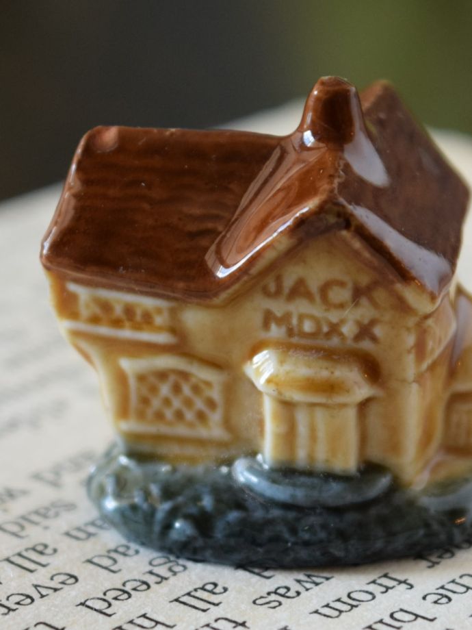 英国陶器のフィギュリン