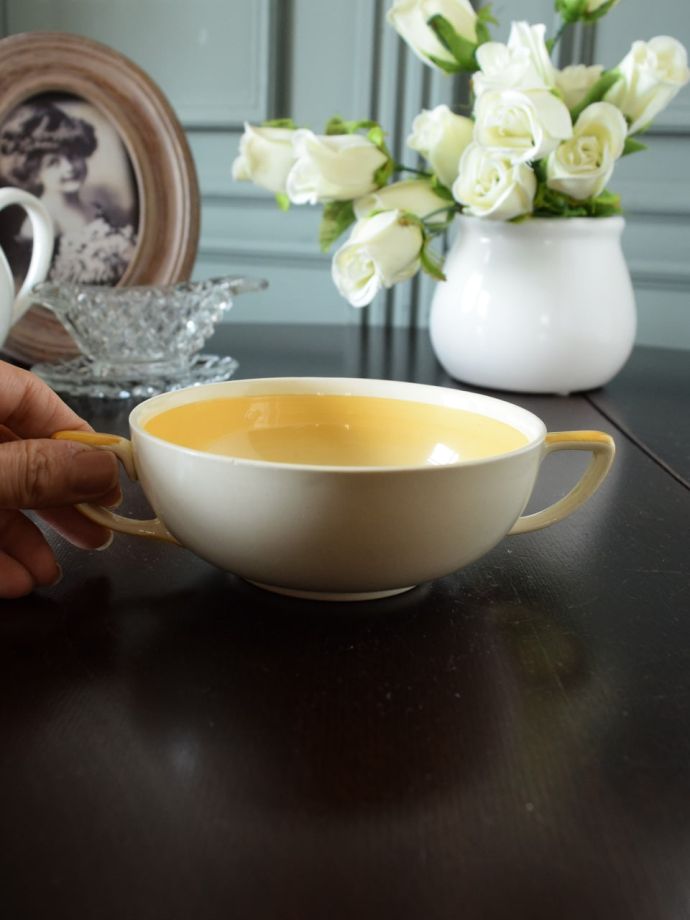 スージークーパーのスープカップ