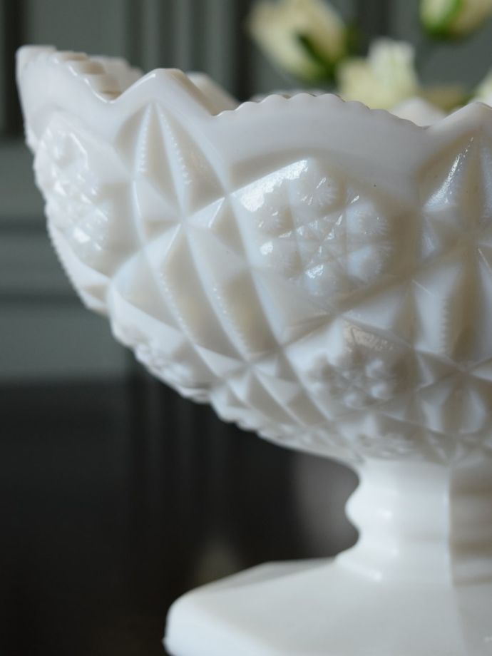 アンティークガラスの器