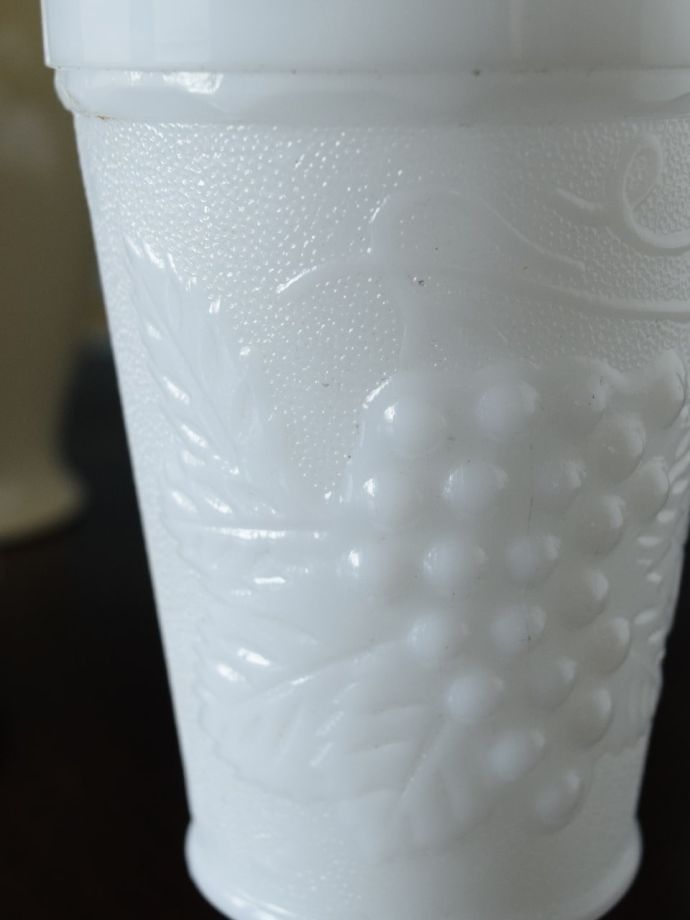 アンティークガラスの花器