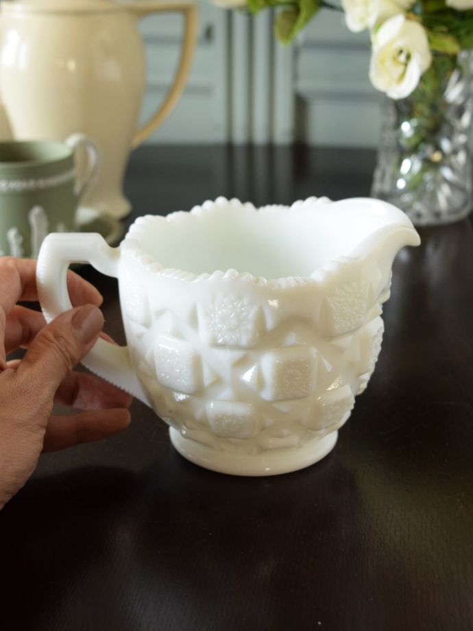 アンティークのガラス食器