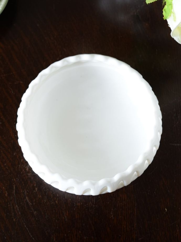 アンティークのガラス雑貨