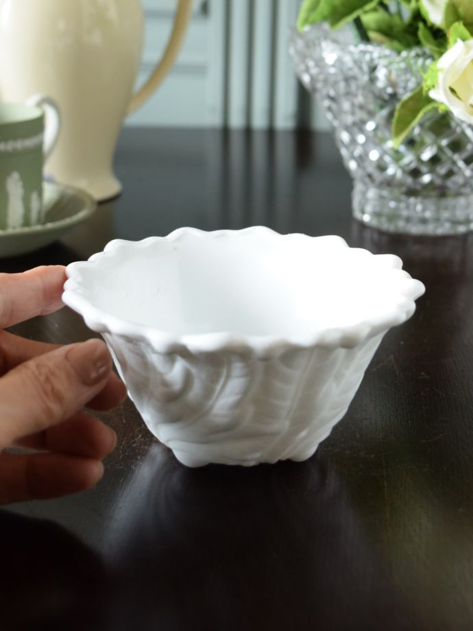 アンティークのガラス食器