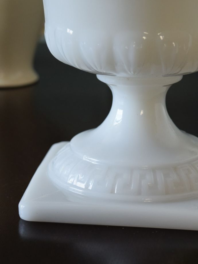 アンティークガラスの雑貨、フラワーベース