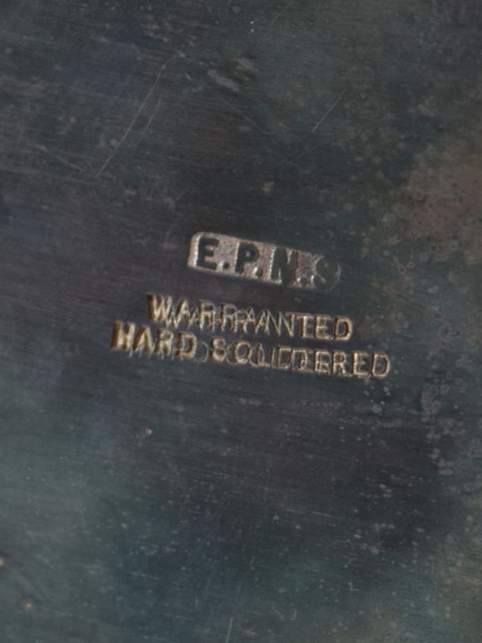 アンティークのシルバープレート