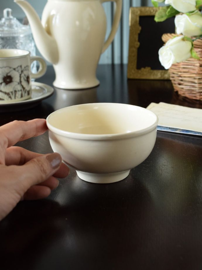 スージークーパーのアンティーク陶磁器