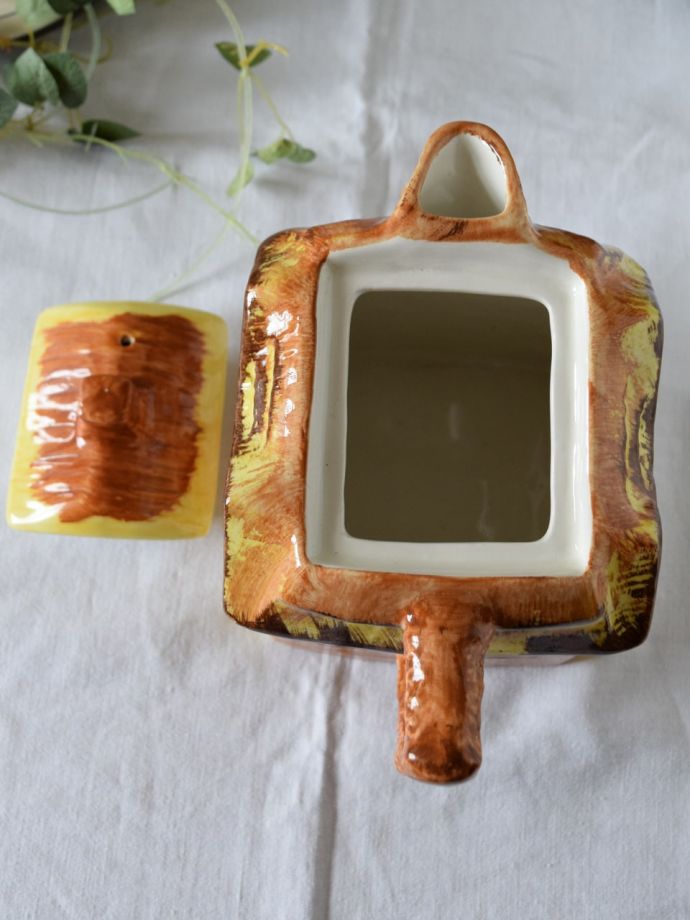 アンティークのコテージウェア