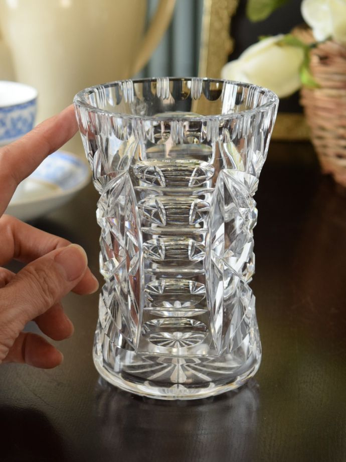 おしゃれなアンティークのガラス雑貨