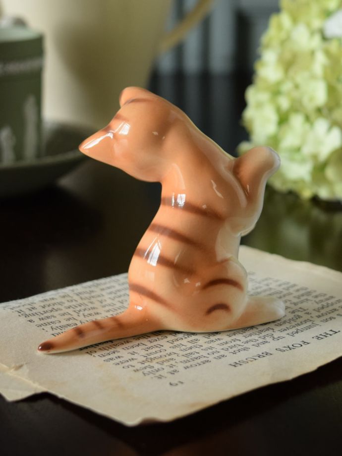 アンティークの置物