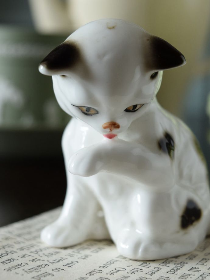 アンティークのフィギュリン