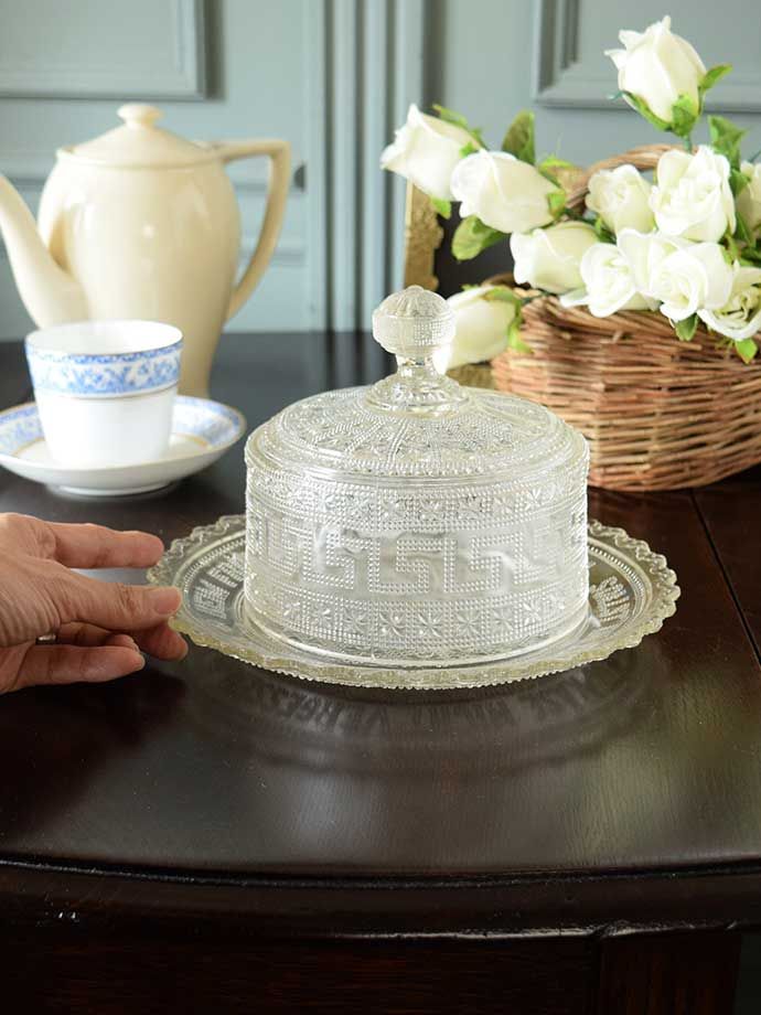 アンティークのガラス食器