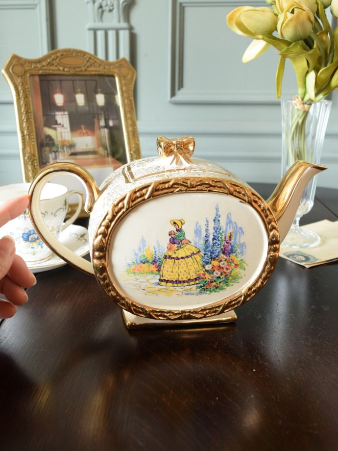 サドラーティポット ビンテージ ティーポット JAMES SADLER サドラー社 Ye Daintee Ladyee